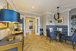 Living Room- click for photo gallery